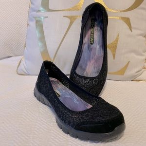 Sketchers flats